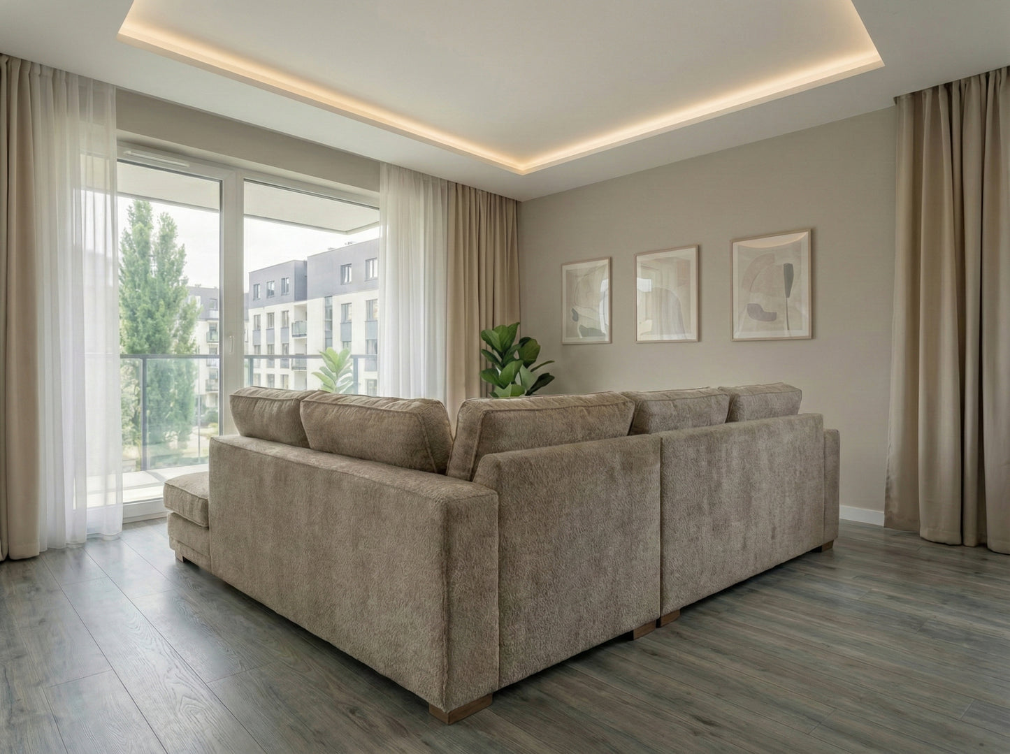 Colțar Nero Bej Nisipiu